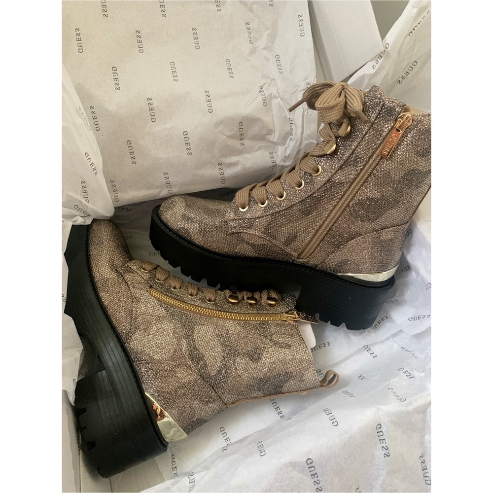 Guess Platform Boots - Picture 5 of 5